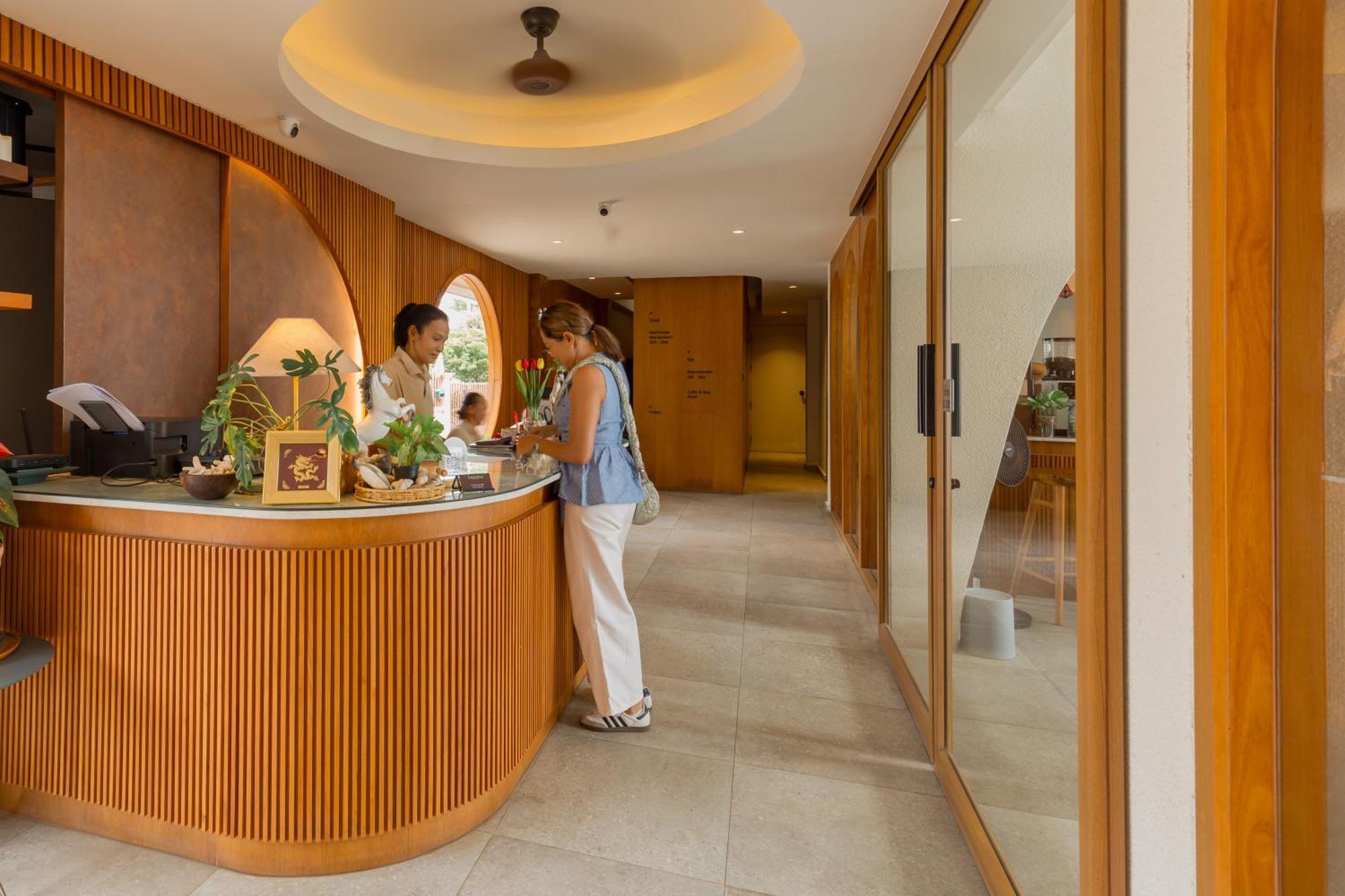 Tasana Bar And Luxury Resort Ko Lan Buitenkant foto