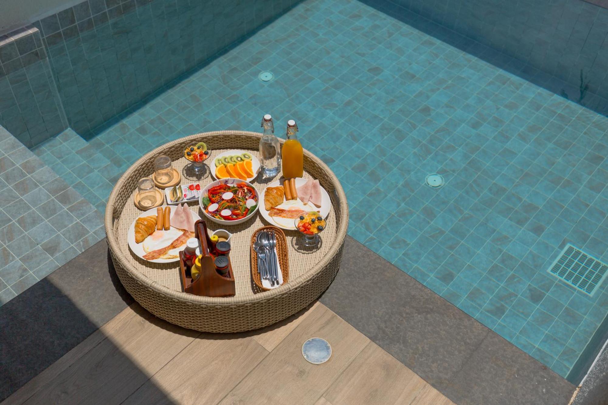 Tasana Bar And Luxury Resort Ko Lan Buitenkant foto